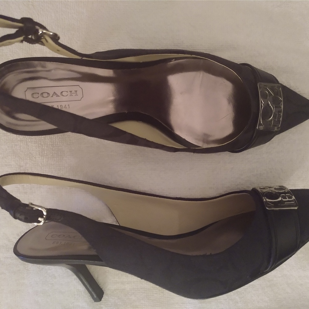Genuine Coach Slingback Black/ 7.5 B